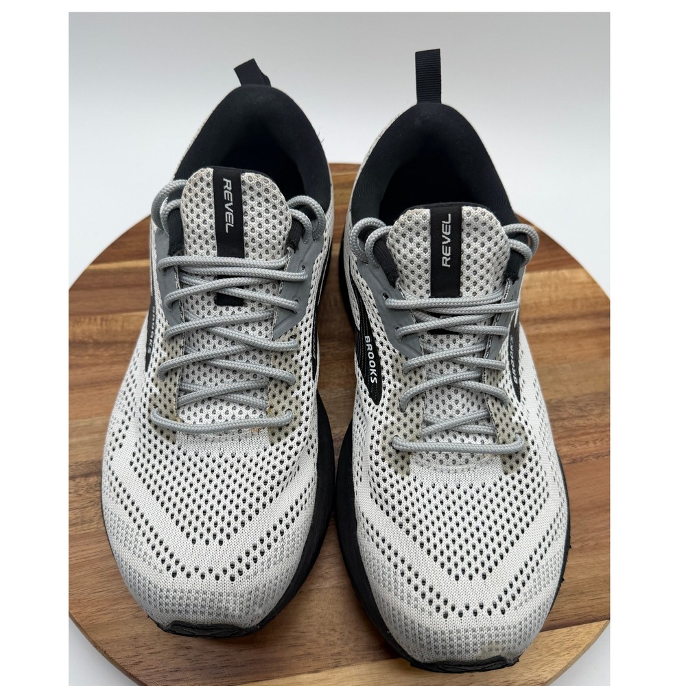 Brooks Revel 6 Women's Size 8 Running Shoes Grey Black   0494 - Picture 2 of 9